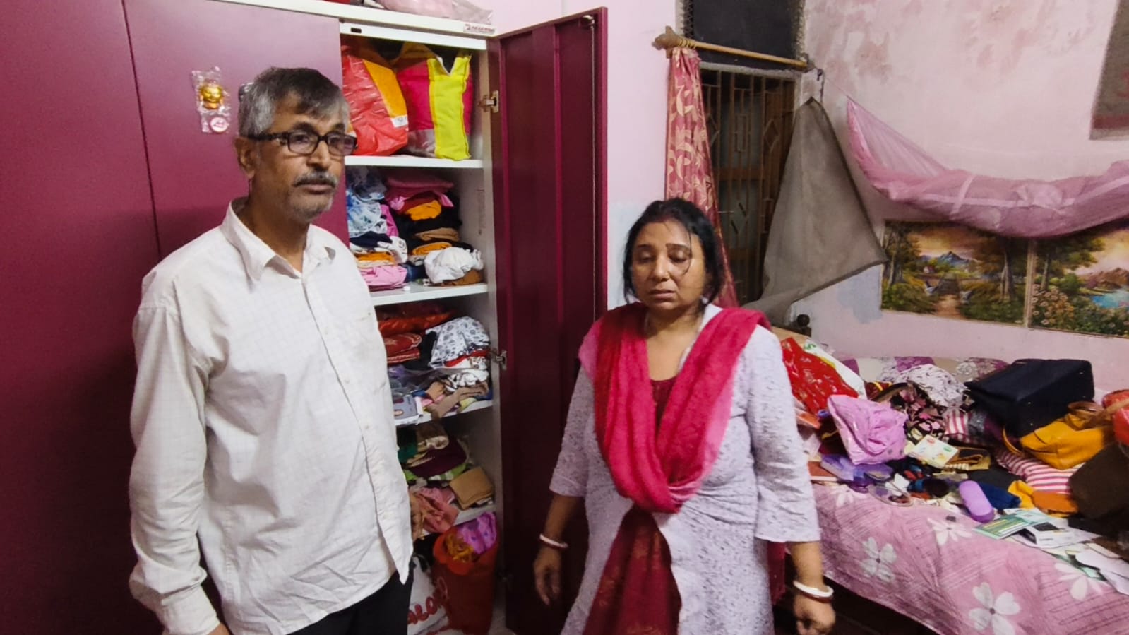দিনদুপুরে দুঃসাহসিক চুরি দুর্গাপুরে, নিরাপত্তাহীনতায় আতঙ্কে পরিবার