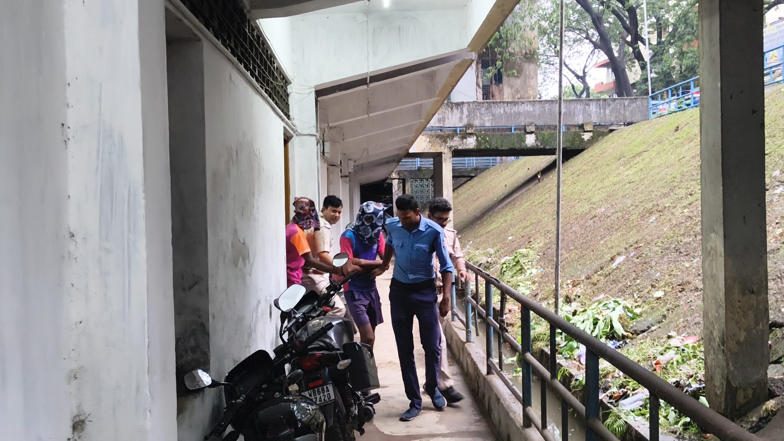 মেলা থেকে জঙ্গলে নিয়ে গণধর্ষণের অভিযোগ, দুর্গাপুরে গ্রেফতার চার